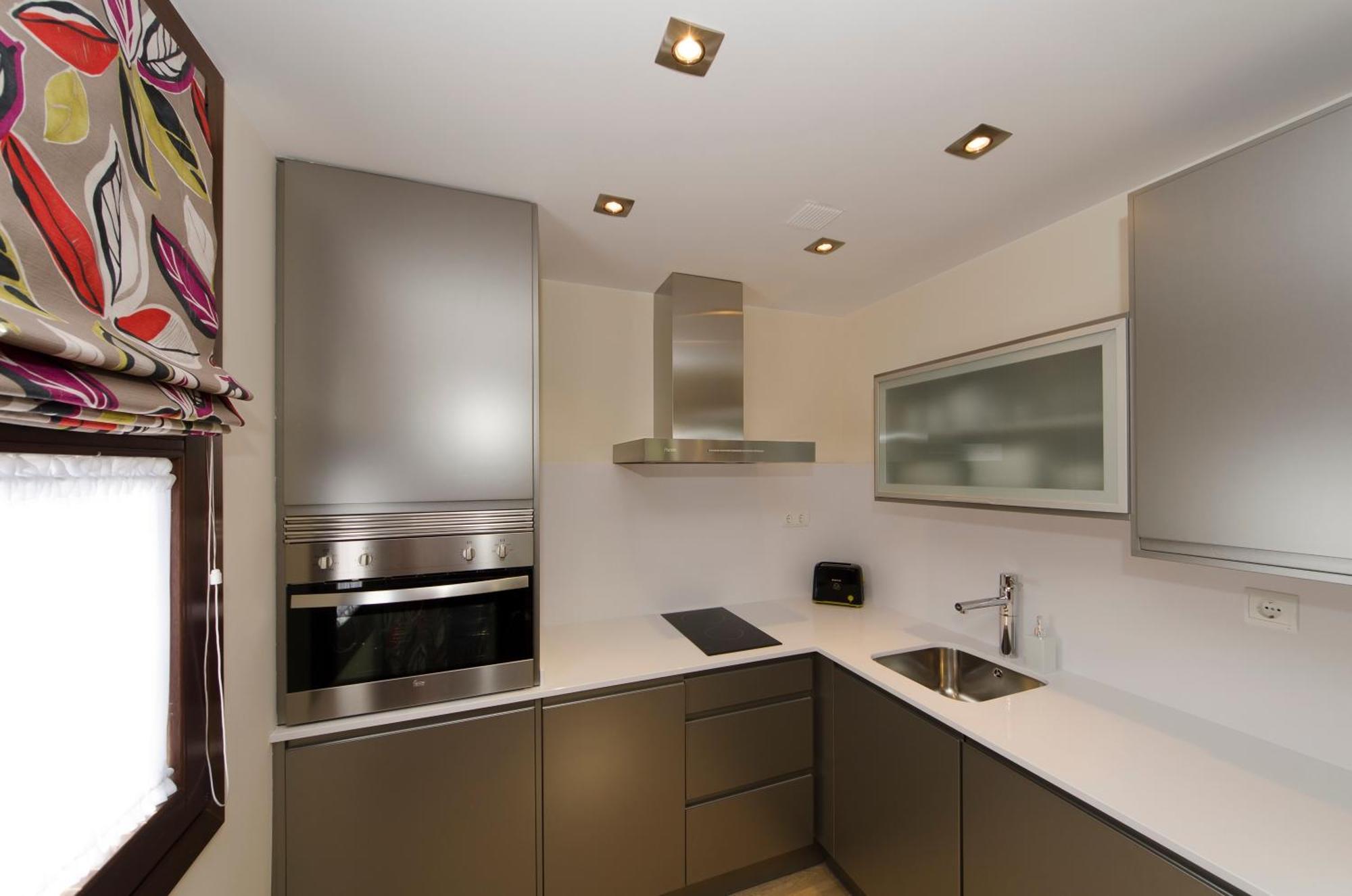 Apartamentos El Palacete De อาอินซา ภายนอก รูปภาพ